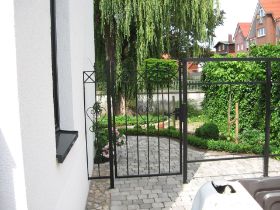 Eingang16.06.2011 014.JPG