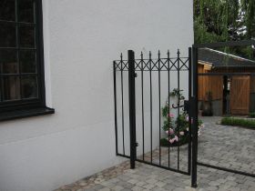 Eingang16.06.2011 015.JPG